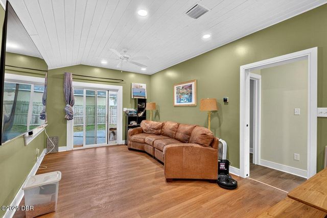 1148 Roberts Street, Ormond Beach, FL 32174