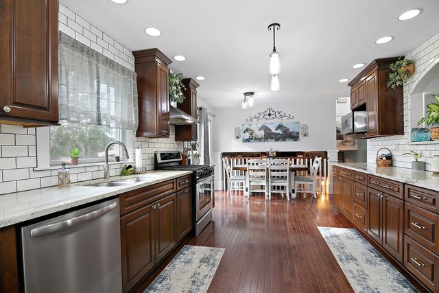 206 Meadows Road South, Bourbonnais, IL 60914