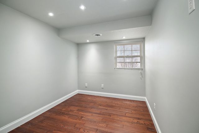 206 Meadows Road South, Bourbonnais, IL 60914