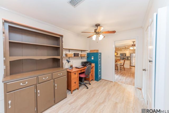 1760 Goldenrod Ave, Baton Rouge, LA 70808