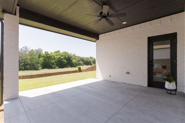 15933 Aparados Way, Edmond, OK 73013