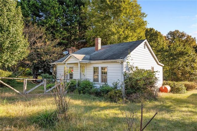 7530 Adler Road, Summerfield, NC 27358