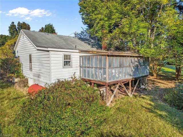 7530 Adler Road, Summerfield, NC 27358