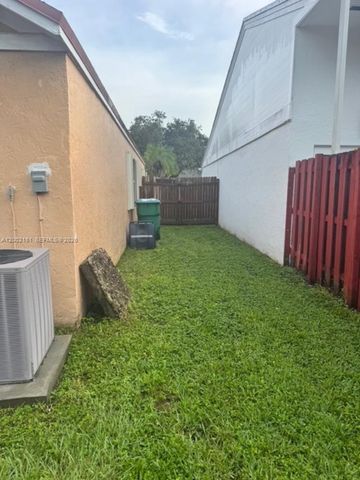 12706 SW 145th St, Miami, FL 33186