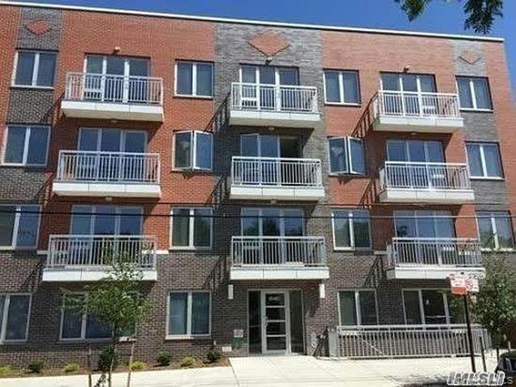 3215 Leavitt Street 1C, Flushing, NY 11354