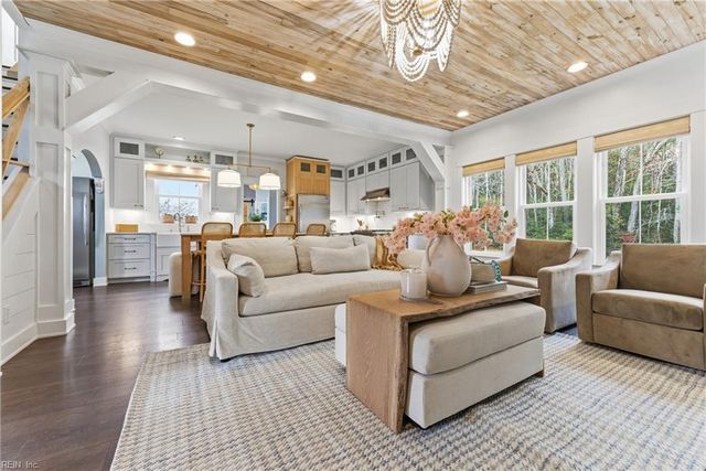 164 Wards RD, Knotts Island, NC 27950