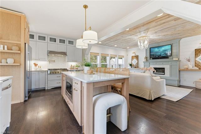 164 Wards RD, Knotts Island, NC 27950