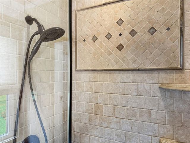 164 Wards RD, Knotts Island, NC 27950