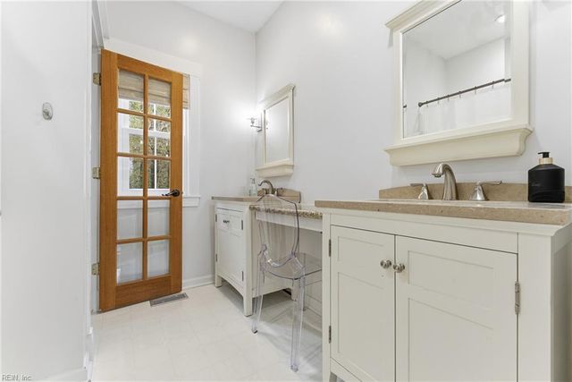 164 Wards RD, Knotts Island, NC 27950