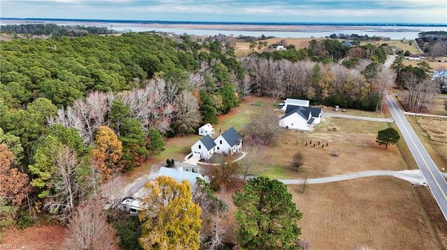 164 Wards RD, Knotts Island, NC 27950