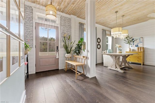 164 Wards RD, Knotts Island, NC 27950