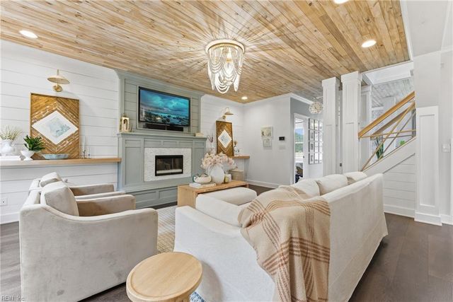 164 Wards RD, Knotts Island, NC 27950