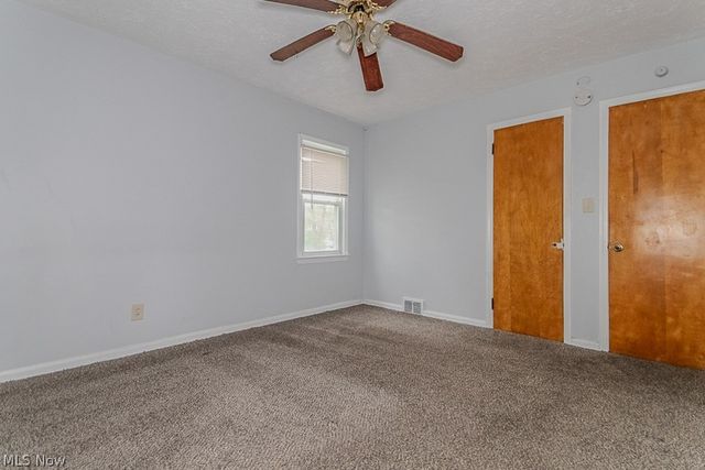 3694 Grosvenor Road, Cleveland Heights, OH 44118