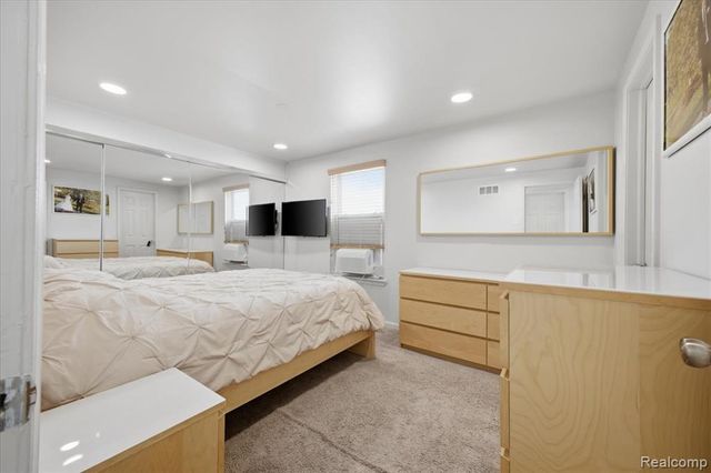 42151 Jason Drive, Clinton Township, MI 48038