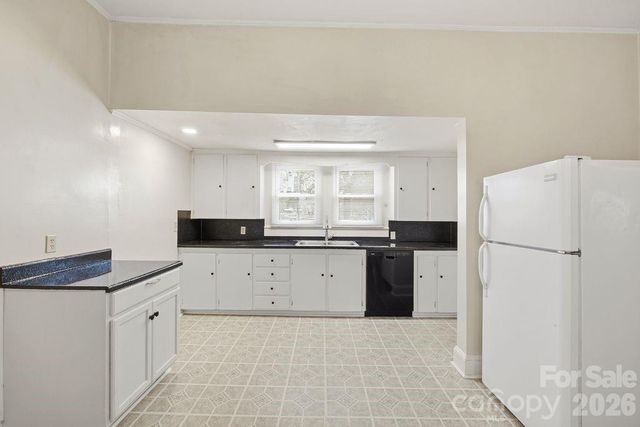 625 N Main Street, Kannapolis, NC 28081