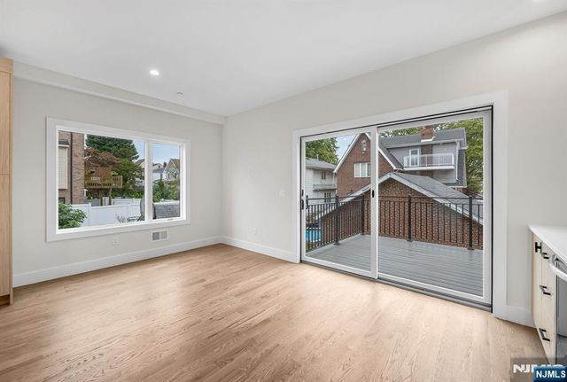 55 Washington Avenue, Cliffside Park, NJ 07010