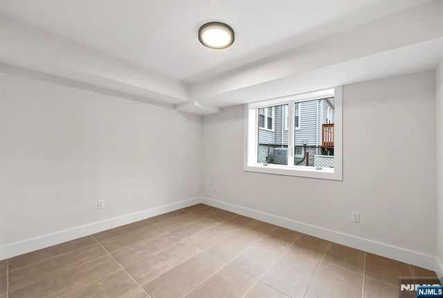 55 Washington Avenue, Cliffside Park, NJ 07010