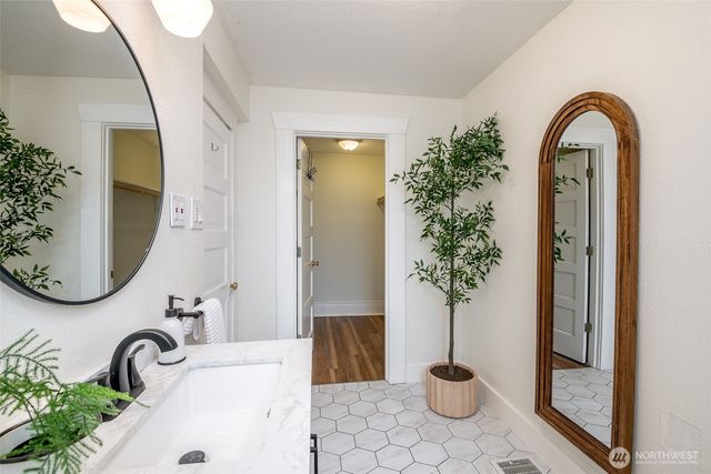 5019 S J Street, Tacoma, WA 98408