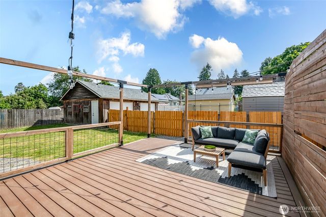 5019 S J Street, Tacoma, WA 98408