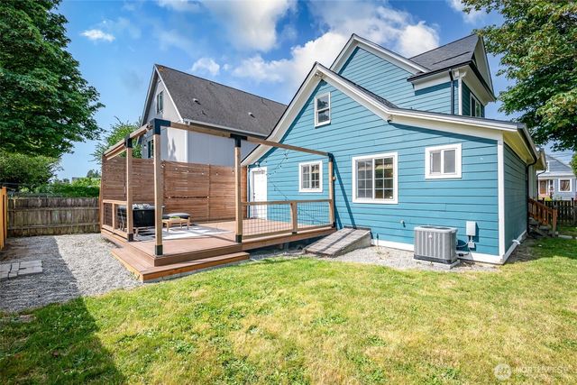 5019 S J Street, Tacoma, WA 98408