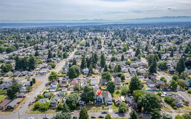 5019 S J Street, Tacoma, WA 98408