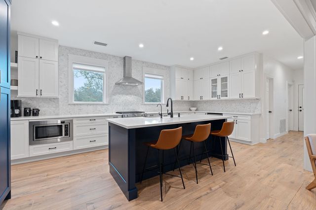 3300 Lost Oasis HOLW, Austin, TX 78739