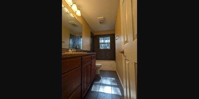 912 Red Bud Drive, Azle, TX 76020
