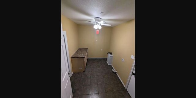 912 Red Bud Drive, Azle, TX 76020
