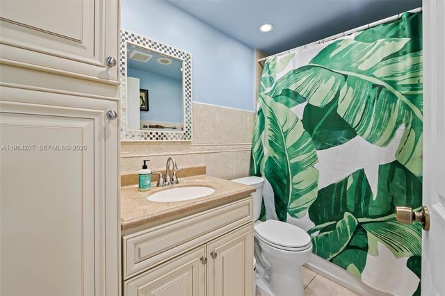 1431 NE 32nd Pl, Pompano Beach, FL 33064