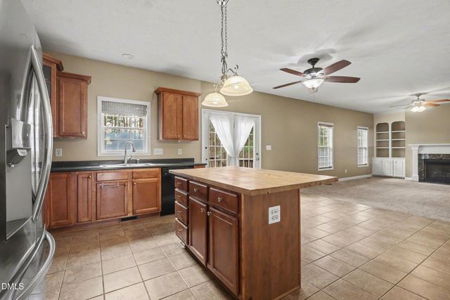 615 Lenoir Drive, Spring Lake, NC 28390