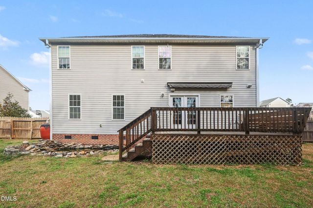 615 Lenoir Drive, Spring Lake, NC 28390