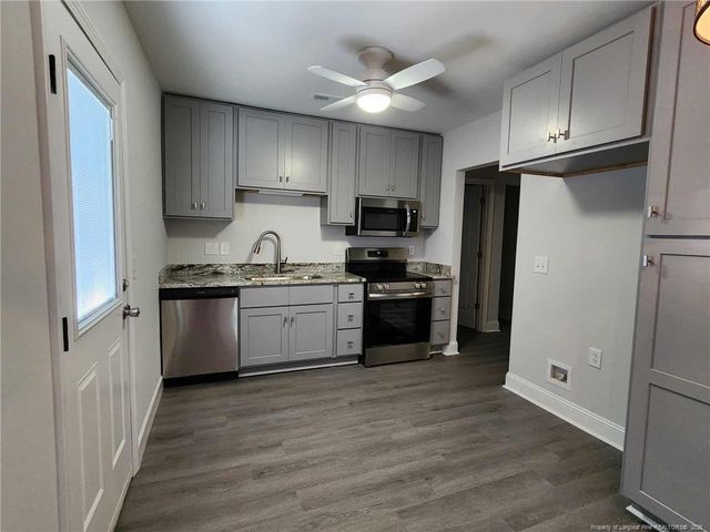 1207 Hillsboro Street, Fayetteville, NC 28301