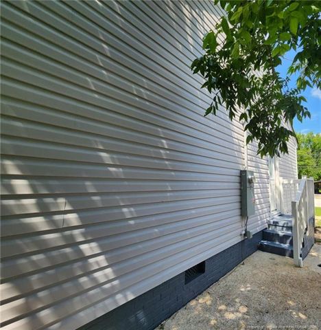 1207 Hillsboro Street, Fayetteville, NC 28301