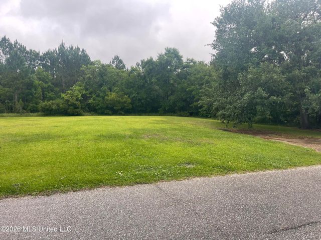 370 Clark Avenue, Pass Christian, MS 39571