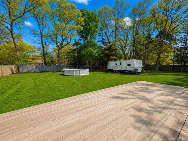 137 Baybright Drive E, Shirley, NY 11967