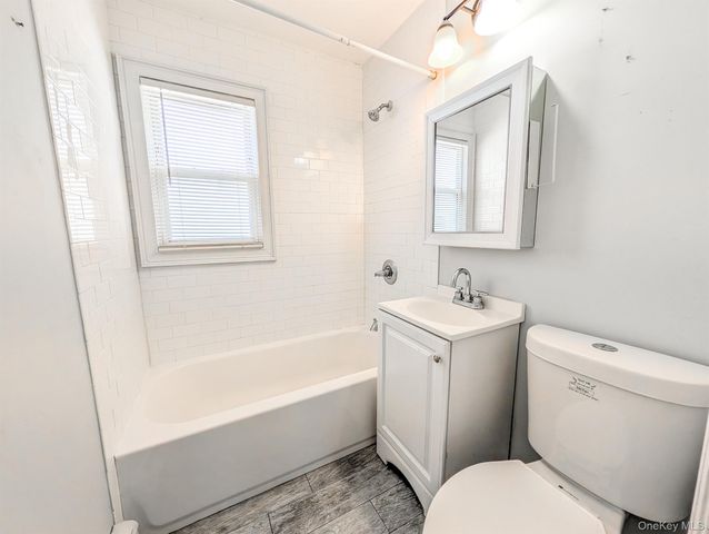 137 Baybright Drive E, Shirley, NY 11967