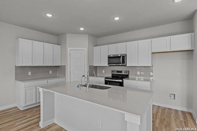 12411 Spike Heights, San Antonio, TX 78245
