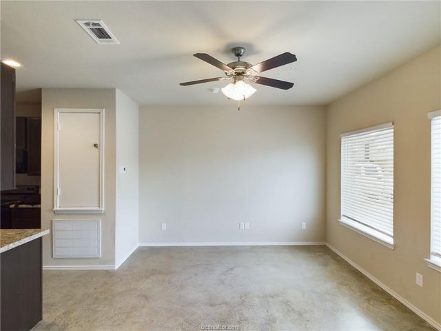 2910 Town Square Avenue 2107, Bryan, TX 77802