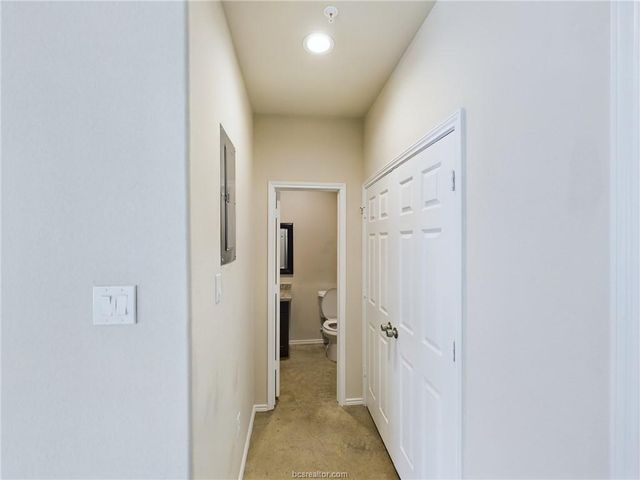 2910 Town Square Avenue 2107, Bryan, TX 77802