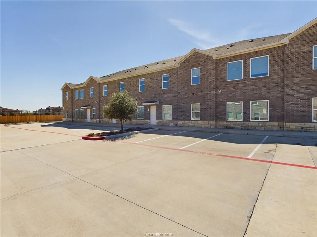 2910 Town Square Avenue 2107, Bryan, TX 77802