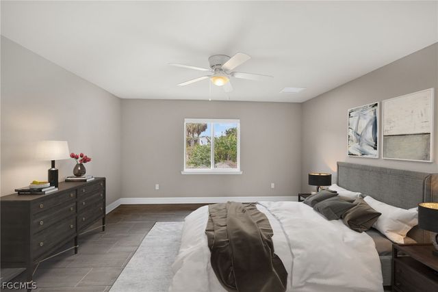 6023 Thrush AVE, Fort Myers, FL 33905