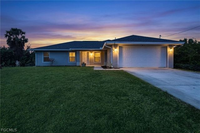 6023 Thrush AVE, Fort Myers, FL 33905