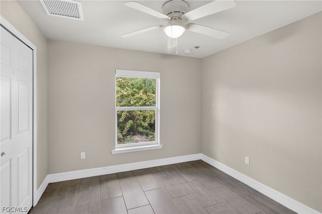 6023 Thrush AVE, Fort Myers, FL 33905