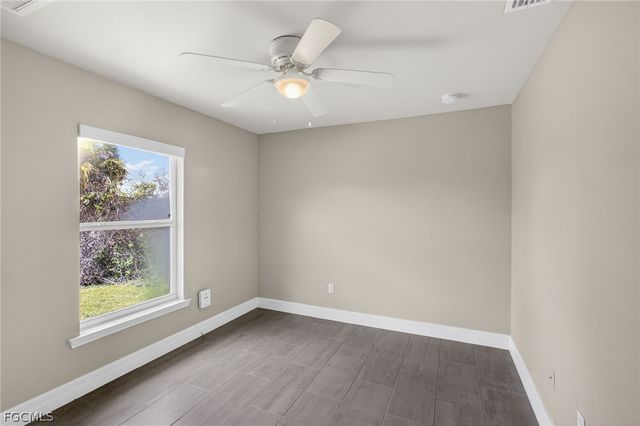 6023 Thrush AVE, Fort Myers, FL 33905