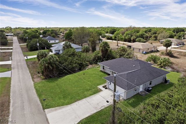 6023 Thrush AVE, Fort Myers, FL 33905