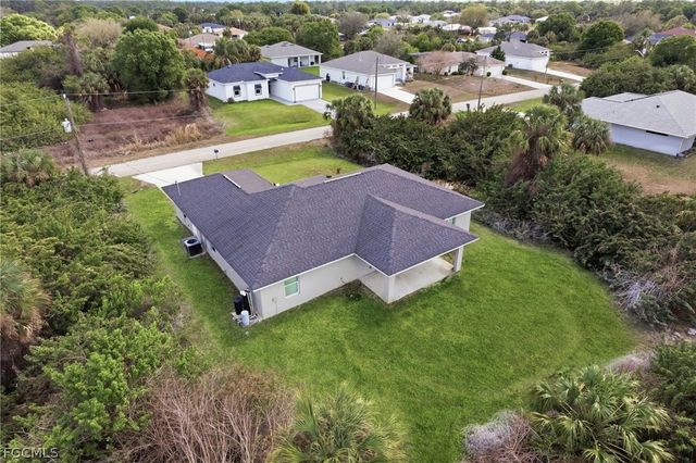 6023 Thrush AVE, Fort Myers, FL 33905