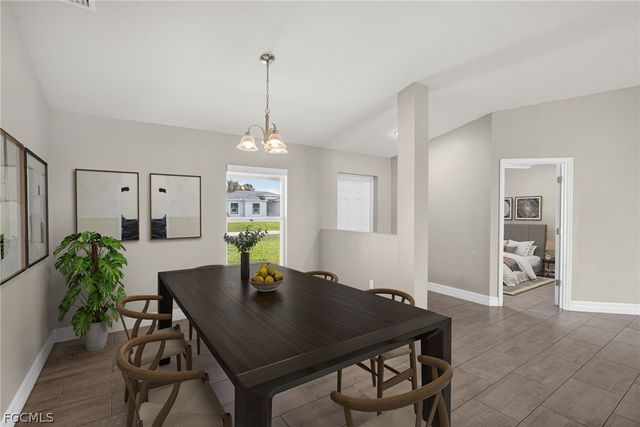 6023 Thrush AVE, Fort Myers, FL 33905