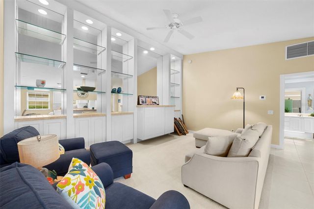 5793 ITHACA WAY, Sarasota, FL 34238