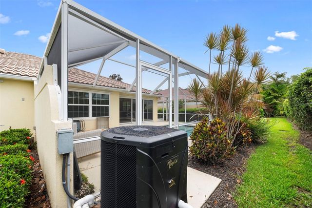 5793 ITHACA WAY, Sarasota, FL 34238