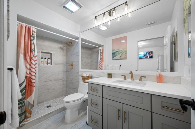 2153 KARAN WAY, Clearwater, FL 33763